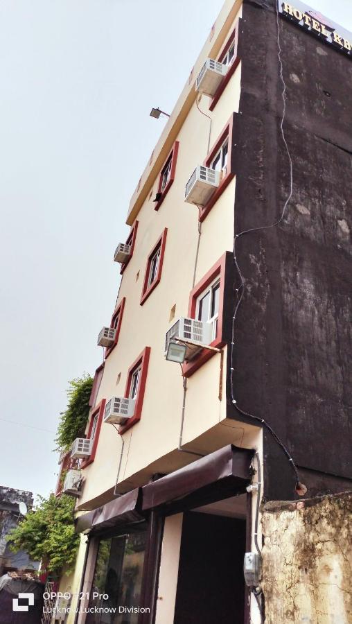 Hotel Kbs ラクナウ エクステリア 写真